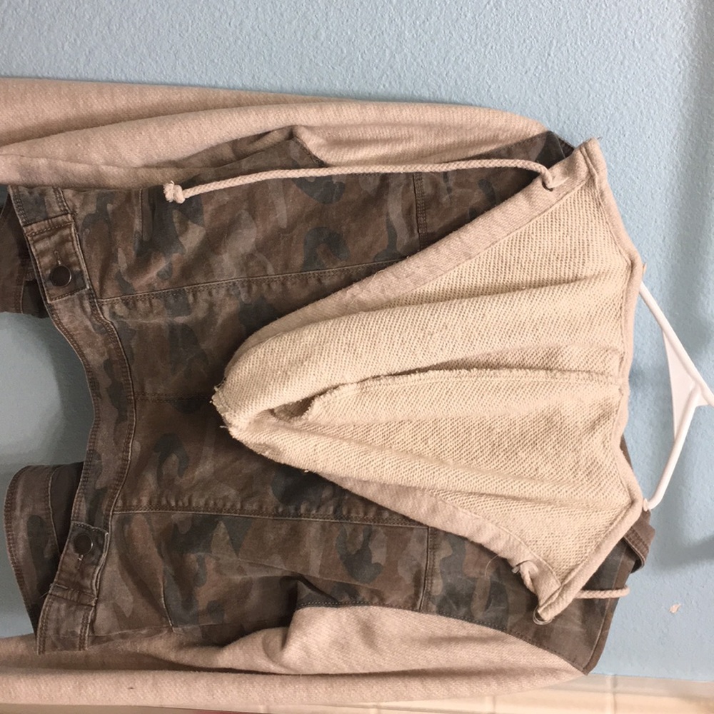 camo jacket - Picture 2 of 3